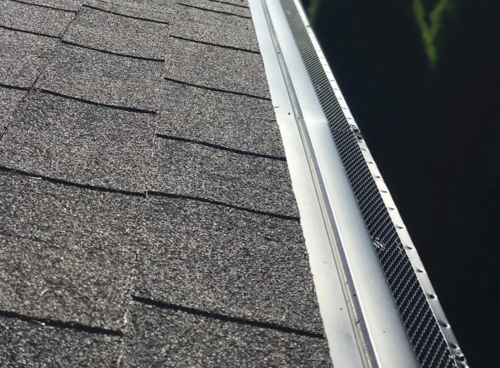 a roof with a gutter on it